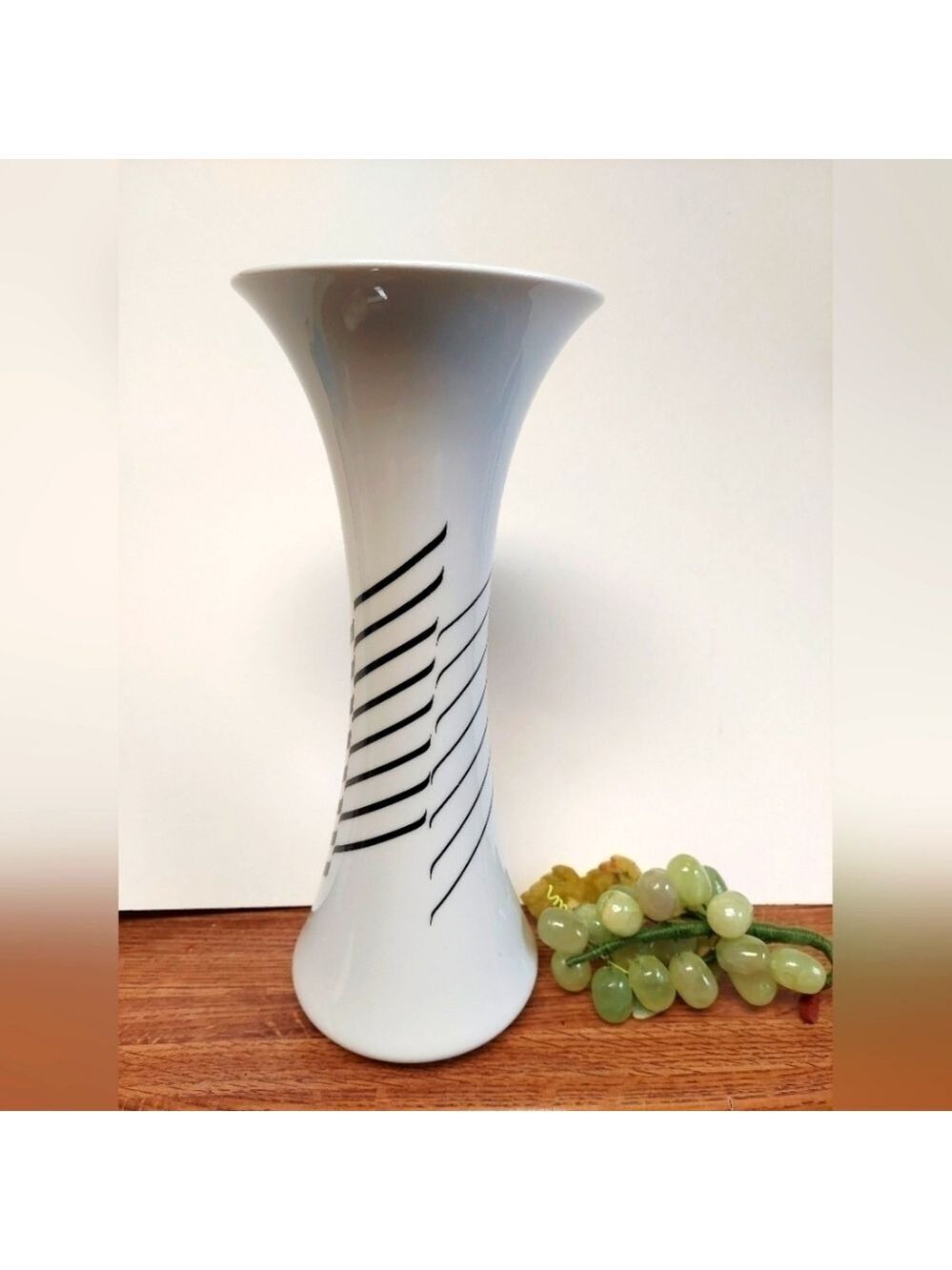 Vintage* 70s Hutschenreuther Geometric Lined Porcelain Vase